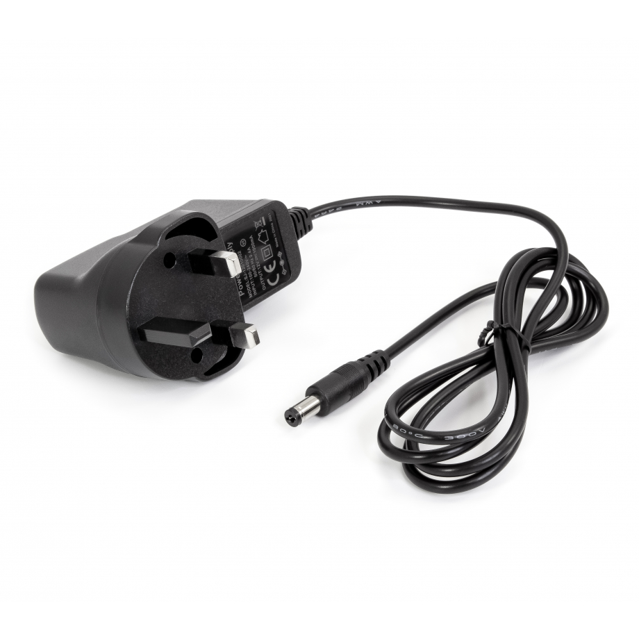 PSU-virtalähde 12V1A, UK-tulppa